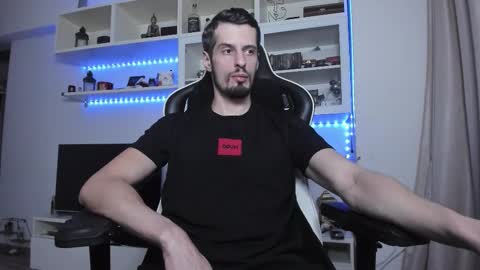 Snapshot of toddclaytonn chatting on November 3, 2025, 9:16 pm Todd online show from November 3, 2025, 9:16 pm