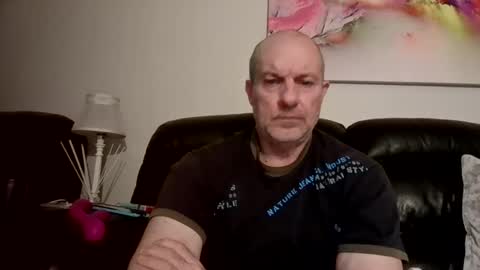 Snapshot of toerag69 chatting on November 20, 2025, 12:11 am toerag69 online show from November 20, 2025, 12:11 am