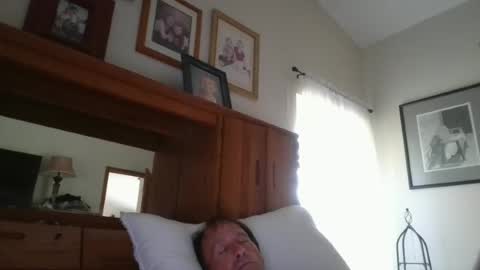 tokelander online show from July 13, 2026, 2:36 am