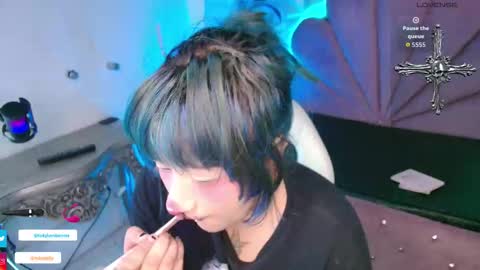 toky         online show from October 17, 2025, 8:11 pm