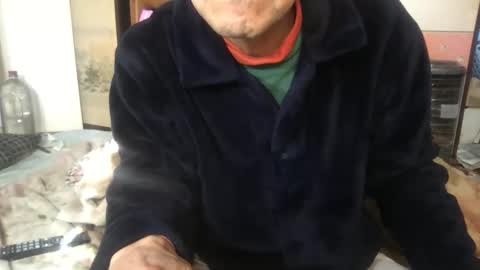 small man online show from February 3, 2026, 1:26 am