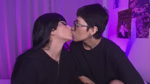  Halsey  Sofii  online show from December 19, 2025, 7:59 am