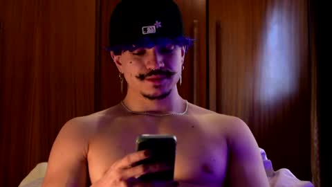 tokyo_oo online show from April 8, 2026, 3:23 pm