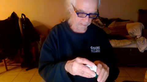 tom112292014 online show from December 26, 2024, 11:35 pm