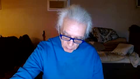 tom112292014 online show from January 31, 2025, 5:09 am