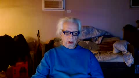 tom112292014 online show from February 3, 2025, 9:41 am