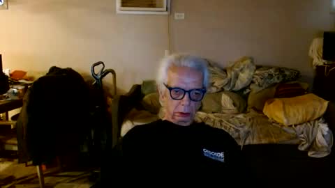 tom112292014 online show from June 5, 2026, 2:23 pm