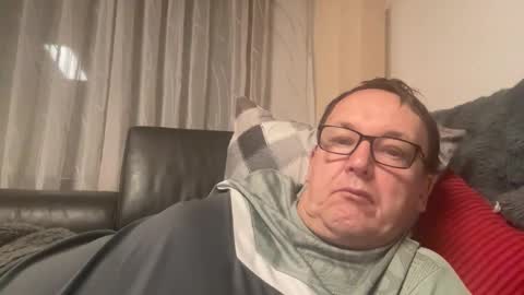 Tom online show from March 7, 2026, 9:23 pm