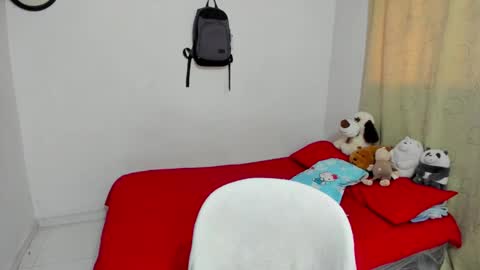 Tom Blue online show from October 2, 2025, 1:07 pm