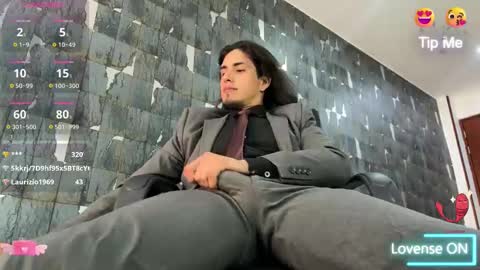 Snapshot of tom_blunt96 chatting on March 3, 2025, 12:05 pm TOM online show from March 3, 2025, 12:05 pm