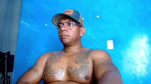 Tom Miller online show from November 6, 2025, 2:34 am