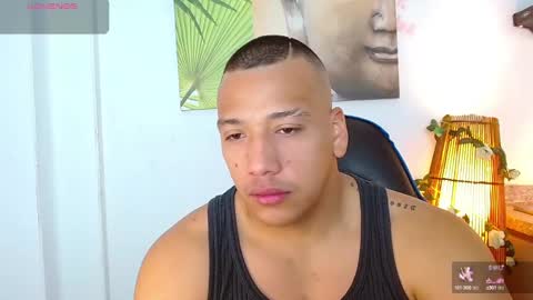 Tom muscle1 online show from December 28, 2024, 12:13 pm