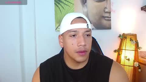 Tom muscle1 online show from January 7, 2025, 11:48 am