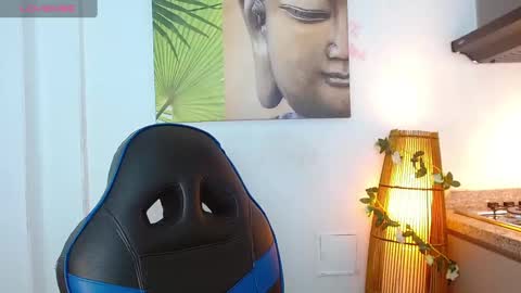 Tom muscle1 online show from January 9, 2025, 11:47 am