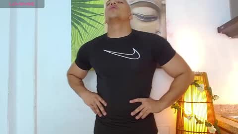 Tom muscle1 online show from February 22, 2025, 6:19 pm