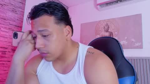 Tom muscle1 online show from March 21, 2026, 11:59 am