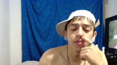 tomas_turbado_ online show from June 28, 2026, 9:04 am