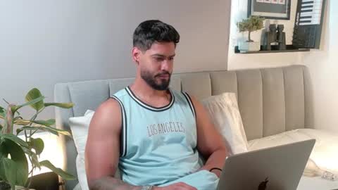 Tomas Ferrer online show from June 14, 2026, 8:33 pm