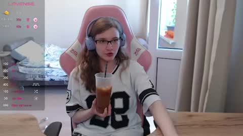 tomato_tease online show from July 26, 2026, 2:46 pm