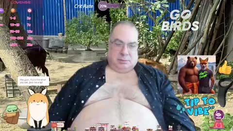 Snapshot of tomaz62a chatting on February 10, 2025, 9:15 pm Tomaz62a online show from February 10, 2025, 9:15 pm