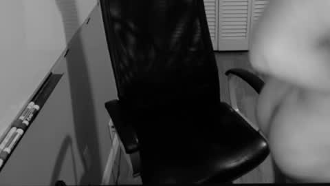 Snapshot of tombrockmoen2 chatting on October 4, 2025, 5:05 am tombrockmoen2 online show from October 4, 2025, 5:05 am