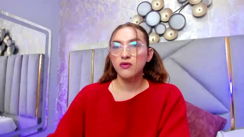 Snapshot of tomlondon_ chatting on June 4, 2026, 12:22 pm online show from June 4, 2026, 12:22 pm