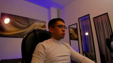 Tomas online show from May 2, 2026, 11:48 am