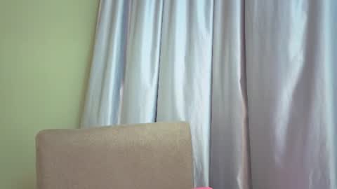 Snapshot of tommas_johnson chatting on July 15, 2026, 12:10 pm Tomas online show from July 15, 2026, 12:10 pm