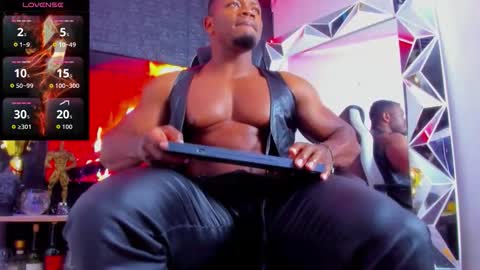 Tom Mike online show from March 31, 2026, 2:35 am