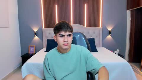 Tommy  online show from December 20, 2025, 3:57 am