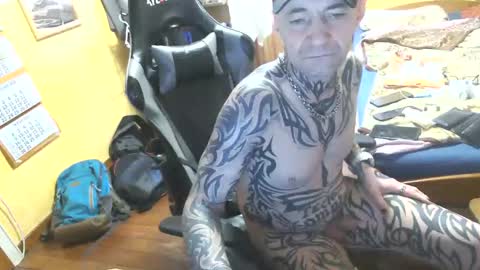 tommy18cmhot online show from March 9, 2026, 6:28 am