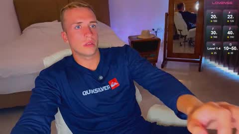 Snapshot of tommy_cumfinger chatting on November 10, 2025, 8:24 am Tommy online show from November 10, 2025, 8:24 am