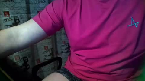 Tommi Li online show from December 12, 2024, 6:42 pm