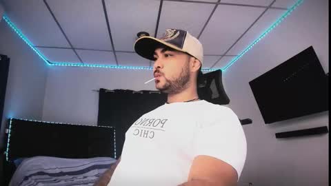 tommy_sccott online show from February 8, 2026, 9:29 pm