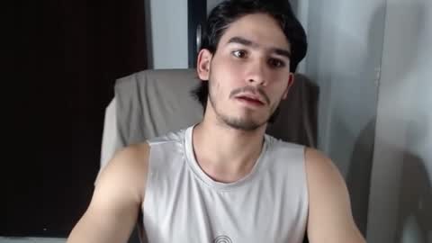 tommycutee21 online show from May 13, 2026, 6:22 am
