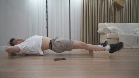 Snapshot of tommyjoyer chatting on November 21, 2025, 8:13 am Tommy Joyer online show from November 21, 2025, 8:13 am