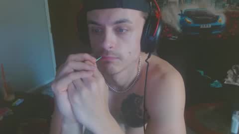 Snapshot of tommystrokes_ chatting on February 7, 2025, 9:26 pm Tommy Strokes online show from February 7, 2025, 9:26 pm