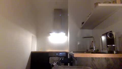 Thomas Fit online show from January 30, 2025, 8:31 pm