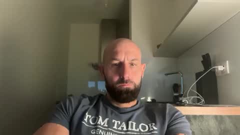 Thomas Fit online show from September 14, 2025, 5:45 pm