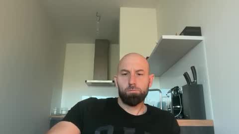 Thomas Fit online show from September 29, 2025, 6:07 am