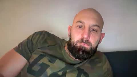 Thomas Fit online show from October 18, 2025, 8:09 pm