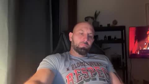 Thomas Fit online show from November 1, 2025, 9:50 pm