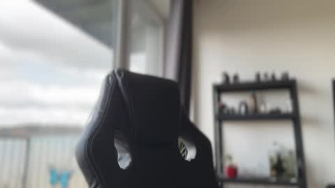 Thomas Fit online show from April 1, 2026, 10:38 am