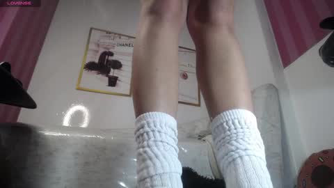 leyla  online show from January 30, 2025, 12:07 am