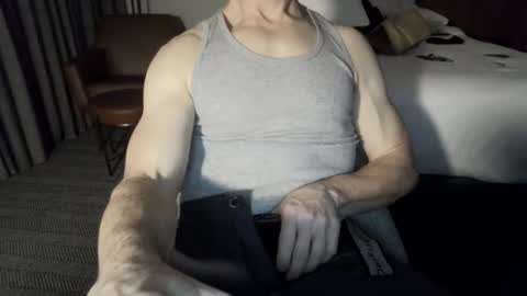 tomtally6996 online show from December 19, 2025, 3:57 am