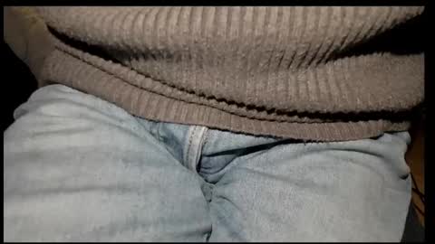 Tom online show from October 25, 2025, 7:19 pm