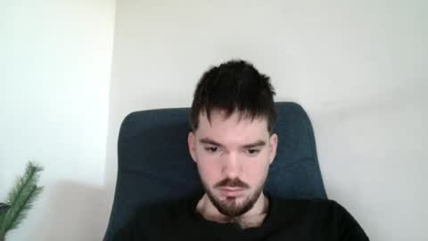 Snapshot of tomylind chatting on April 28, 2026, 9:47 am Onlyfans - Tomylind keep you in touch there online show from April 28, 2026, 9:47 am
