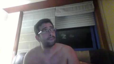 toni640128 online show from October 16, 2025, 11:50 pm