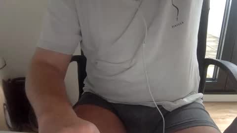 Snapshot of tonic999 chatting on January 28, 2025, 3:14 pm Call me Calvin online show from January 28, 2025, 3:14 pm