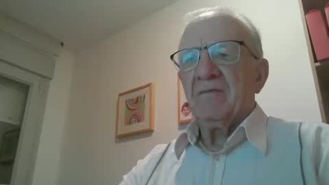 tonicaxondo_22 online show from October 3, 2025, 7:44 pm